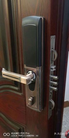 唐少鎖業經營部